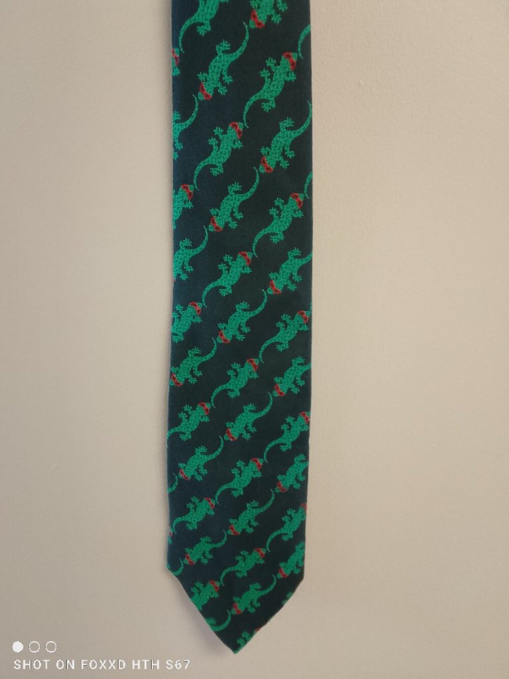 Men's Vintage Gecko Hawaii Black Necktie Green Geckos Red Sunny's
